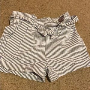 Girls striped shorts. Size 5/6